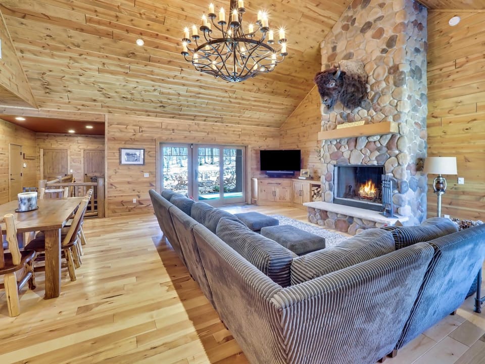 Wee-Kin-Da-Wa House in Michigan