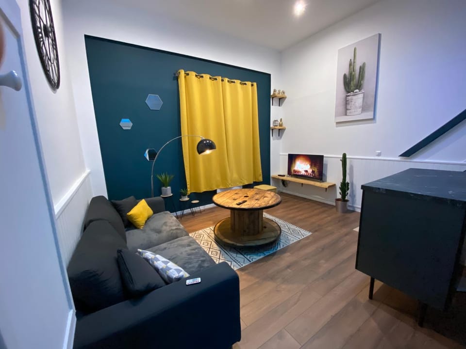 LH Évasion loft pour 2 avec balnéo Apartment in Le Havre