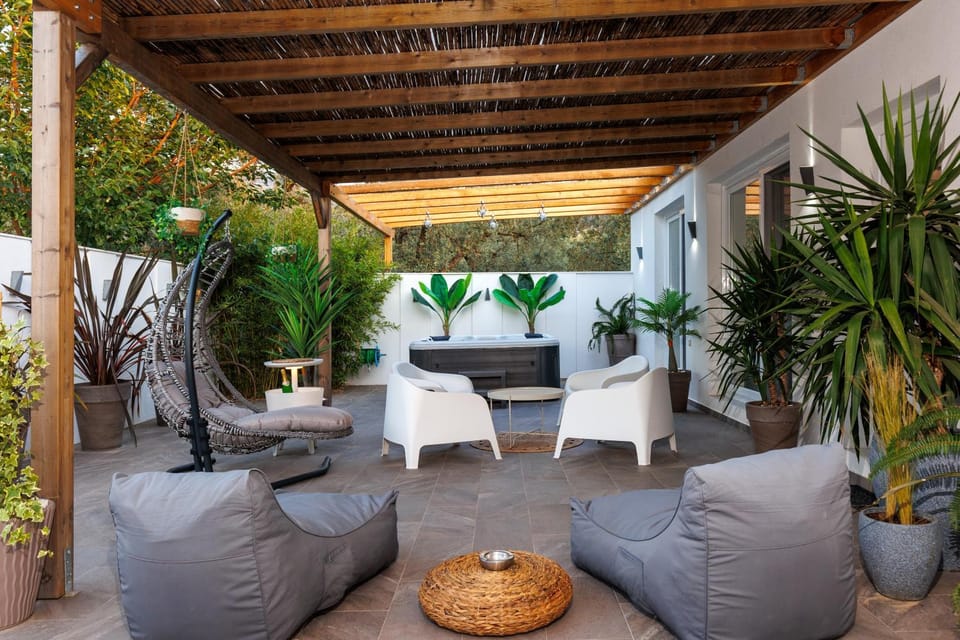 Jacuzzi deluxe villa Villa in Thasos