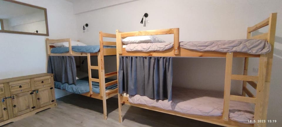 Bed, Bedroom, bunk bed