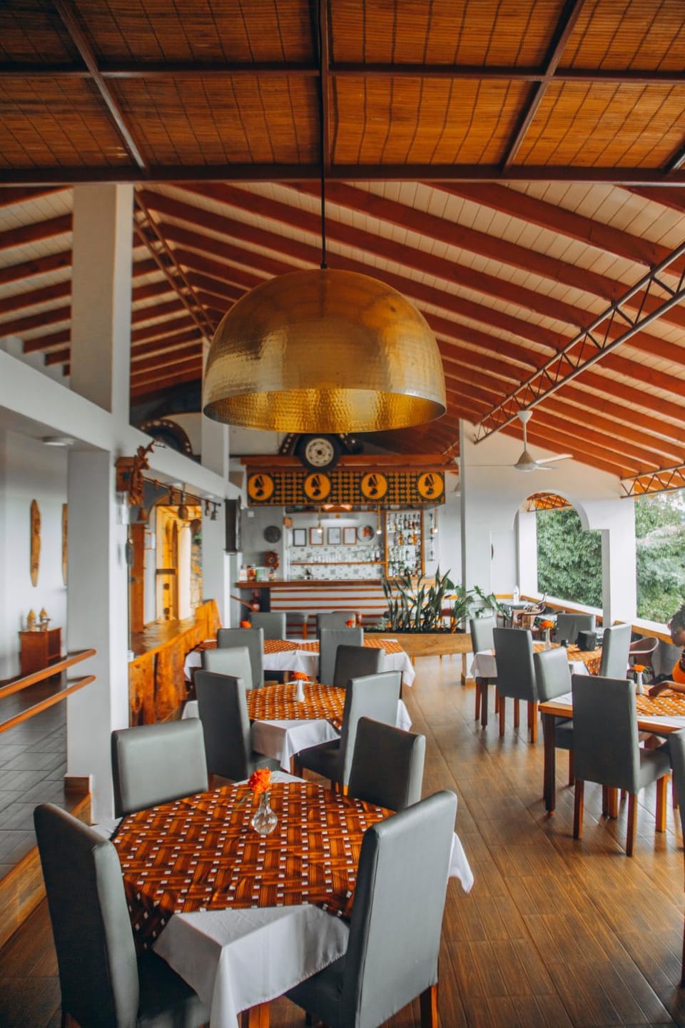 Restaurant/places to eat, Food and drinks, Seating area