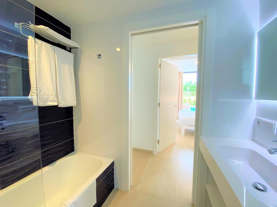 Villa LUCIA Villa in Cala en Blanes