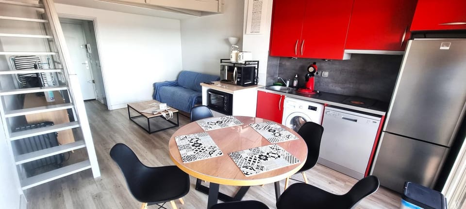Appartement VUE MER TERRASSE CLIM WIFI Apartment in Alt Empordà