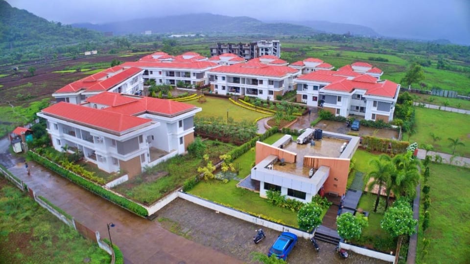 Property building, Bird's eye view