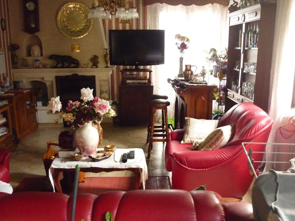 Domaine De Rode Buze Bed and Breakfast in Cahors