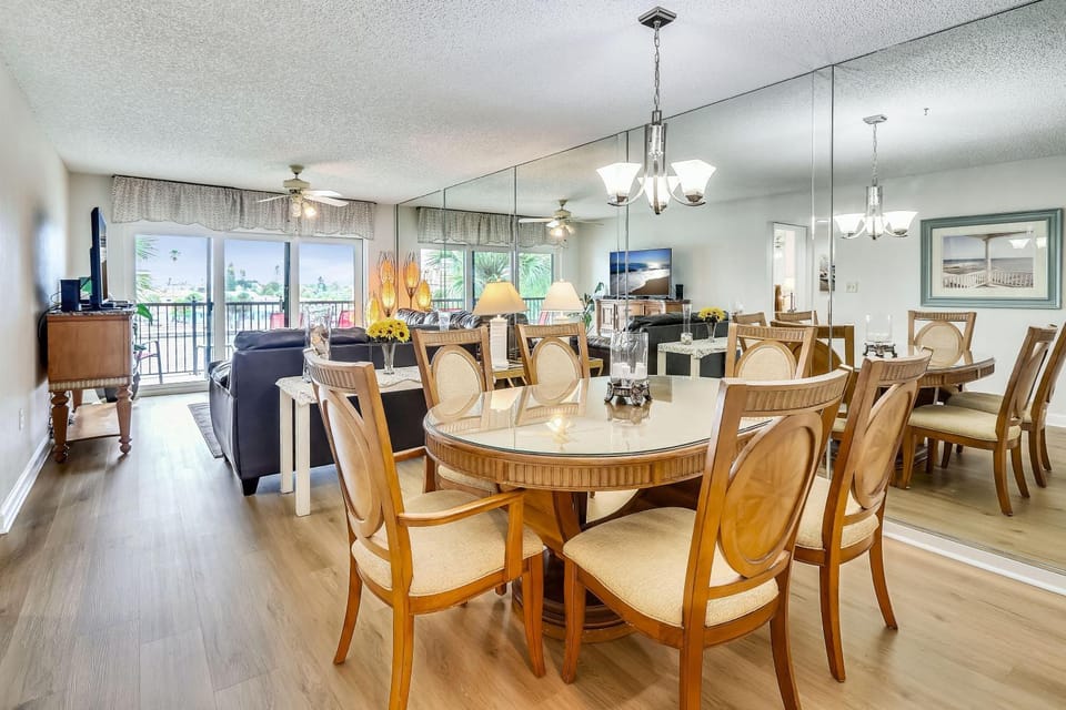 Land's End 3-305 Bay Front - Premier House in Sunset Beach