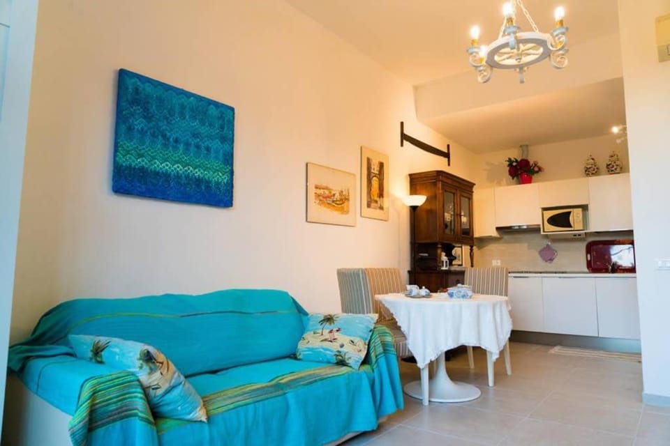 La Rosa Apartment in La Spezia