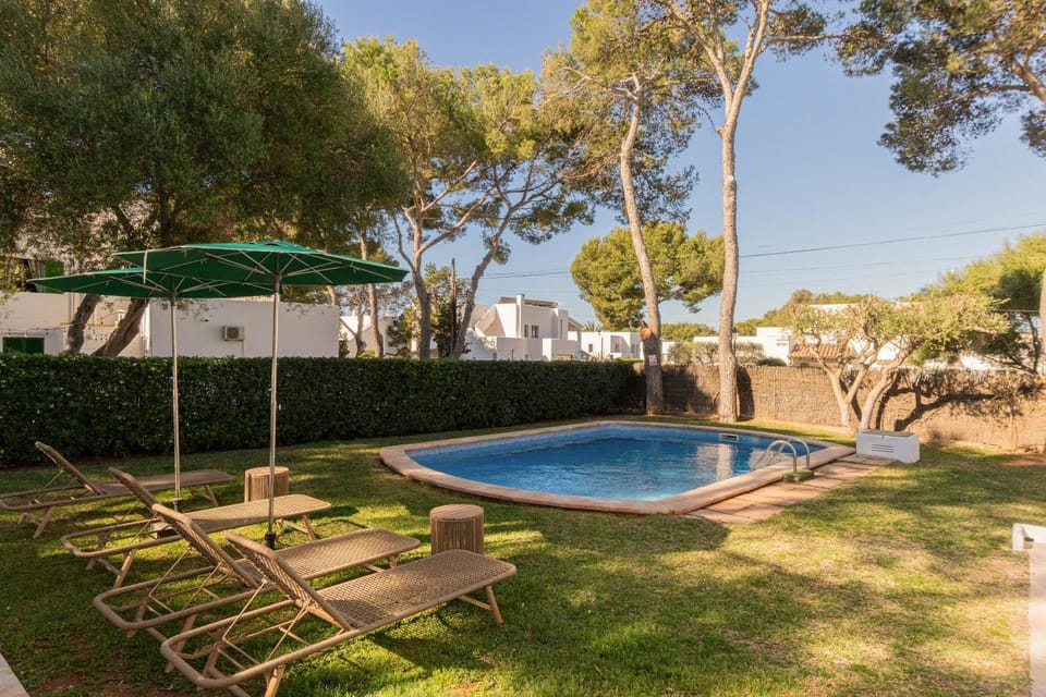 Villa Can Ferrer in the centre of Cala dOr House in Migjorn