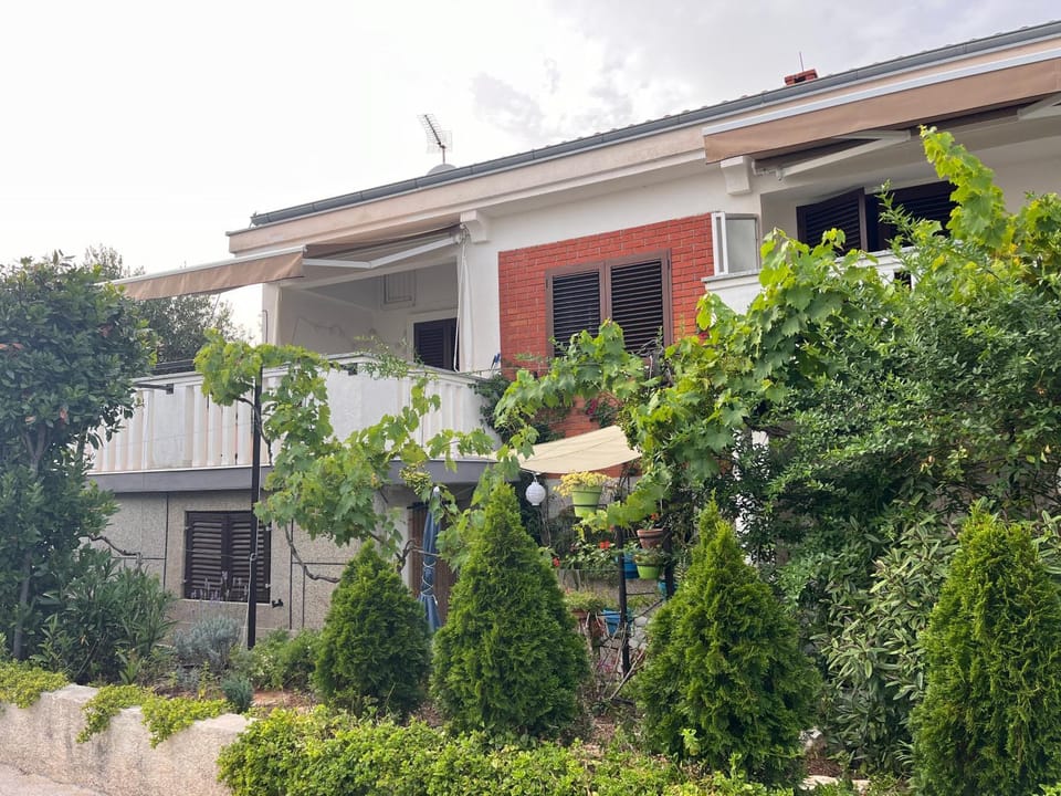 Sunny Val 1 Apartment Apartment in Zadar County