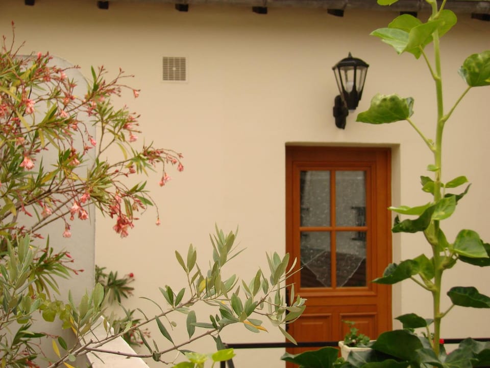 City Cottage le Montreuillois Apartment in Paris