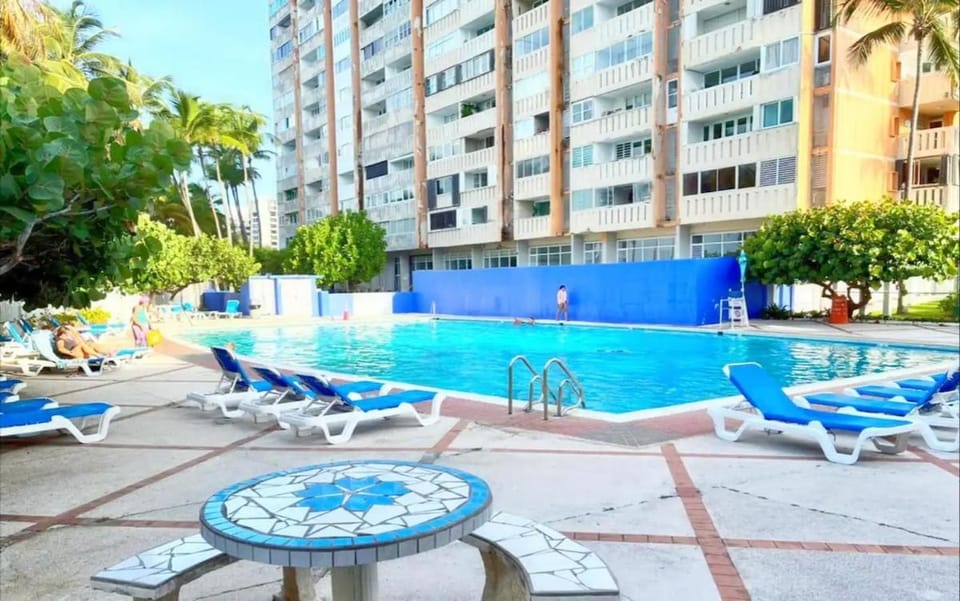 WE HAVE WATAER! Brisa Marina OCEAN VIEW BALCONY BEACHFRONT Apartment in San Juan