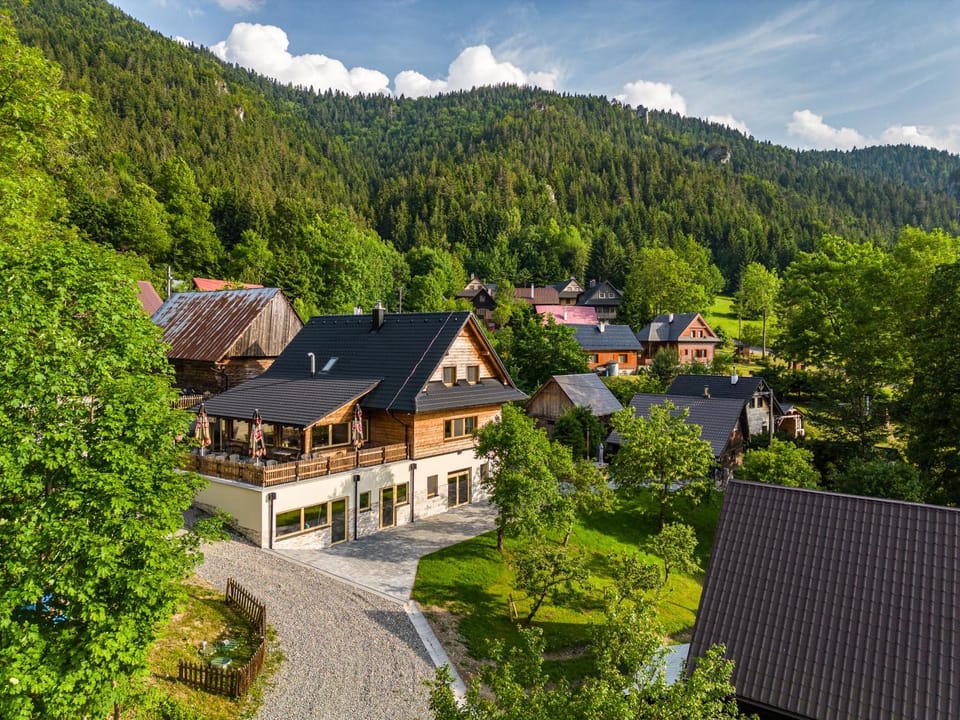 Property building, Natural landscape