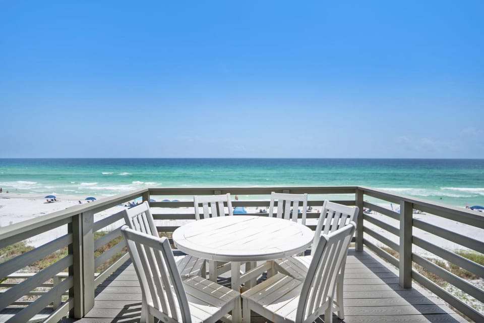 Seamist Townhomes 1 by Newman-Dailey House in Miramar Beach