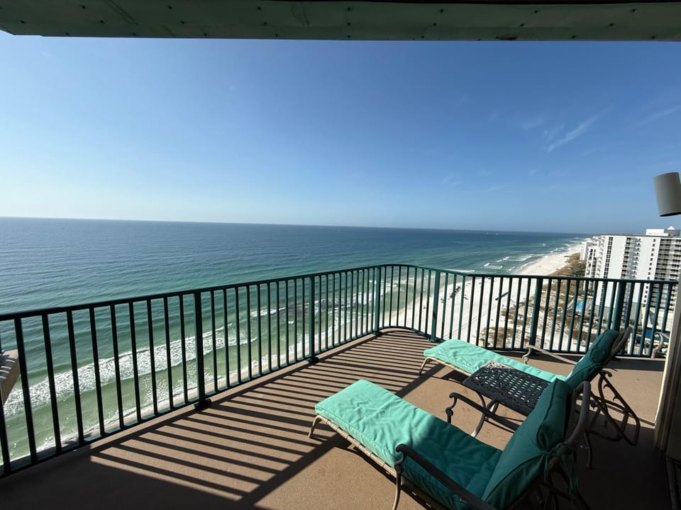 Jade East Towers 1950 by Newman-Dailey Apartment in Destin