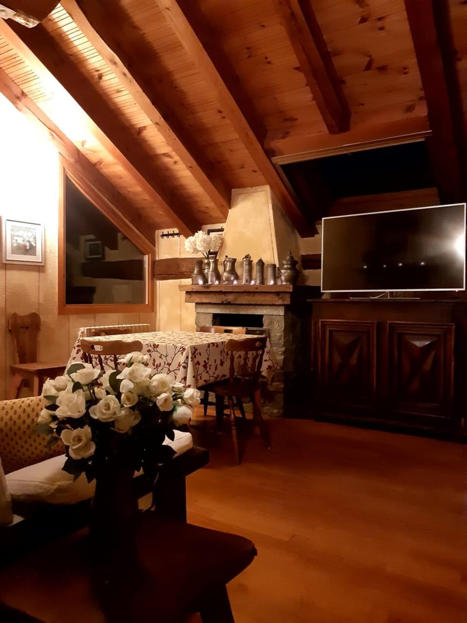 Chalet Blanc "La Mansarda" Apartment in Courmayeur