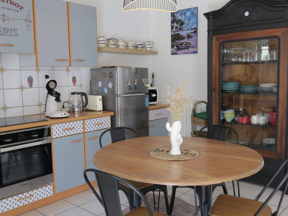 Maison de charme 3* avec WIFI, jardin clos, véranda, à 350m du port à Perros-Guirec - FR-1-368-254 House in Perros-Guirec