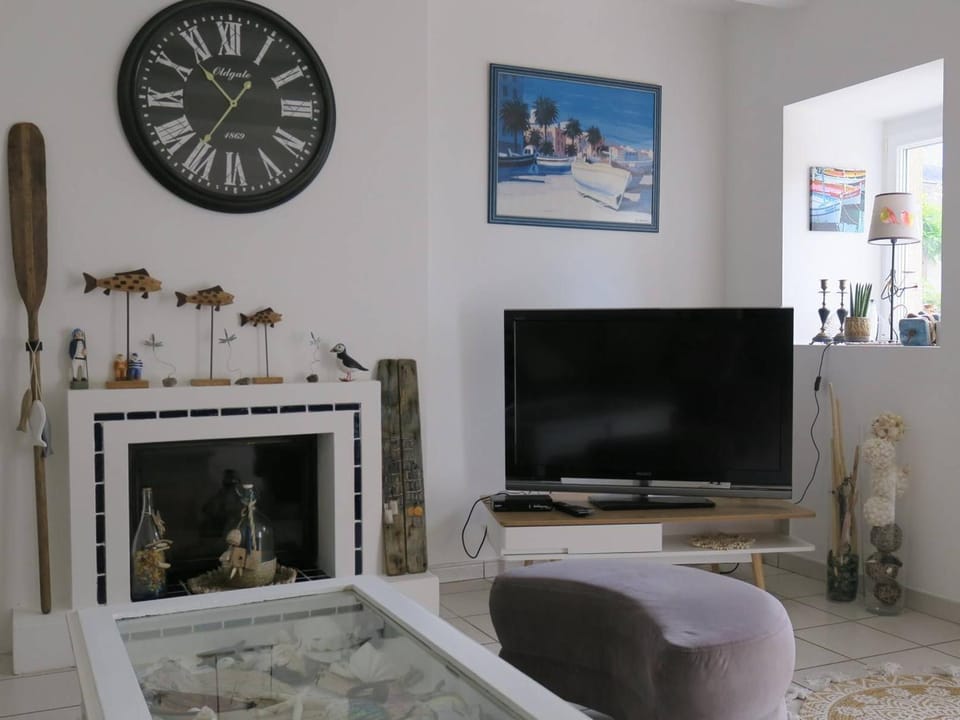 Maison de charme 3* avec WIFI, jardin clos, véranda, à 350m du port à Perros-Guirec - FR-1-368-254 House in Perros-Guirec