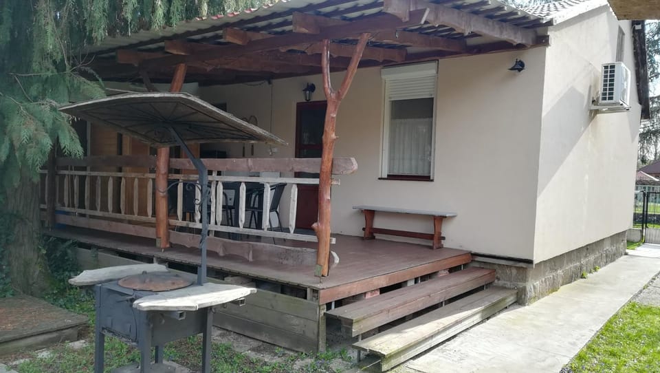 Bogi vendégház Apartment in Slovakia
