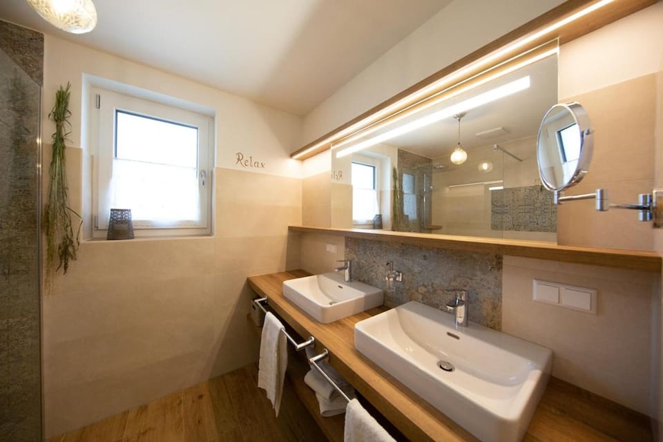 Ferienwohnungen Waltraud Trinker, Haus Apartment in Schladming