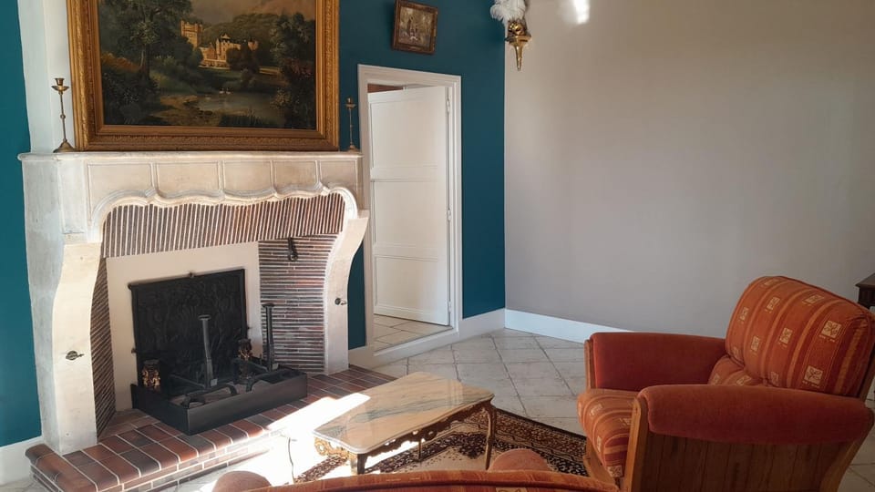Domaine de Pelouaille - chambre d'hôtes Bed and Breakfast in Nouvelle-Aquitaine
