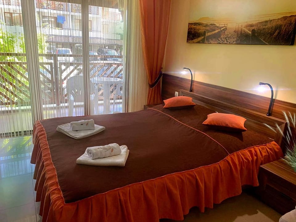 Studio de Lux Apartment in Burgas Province