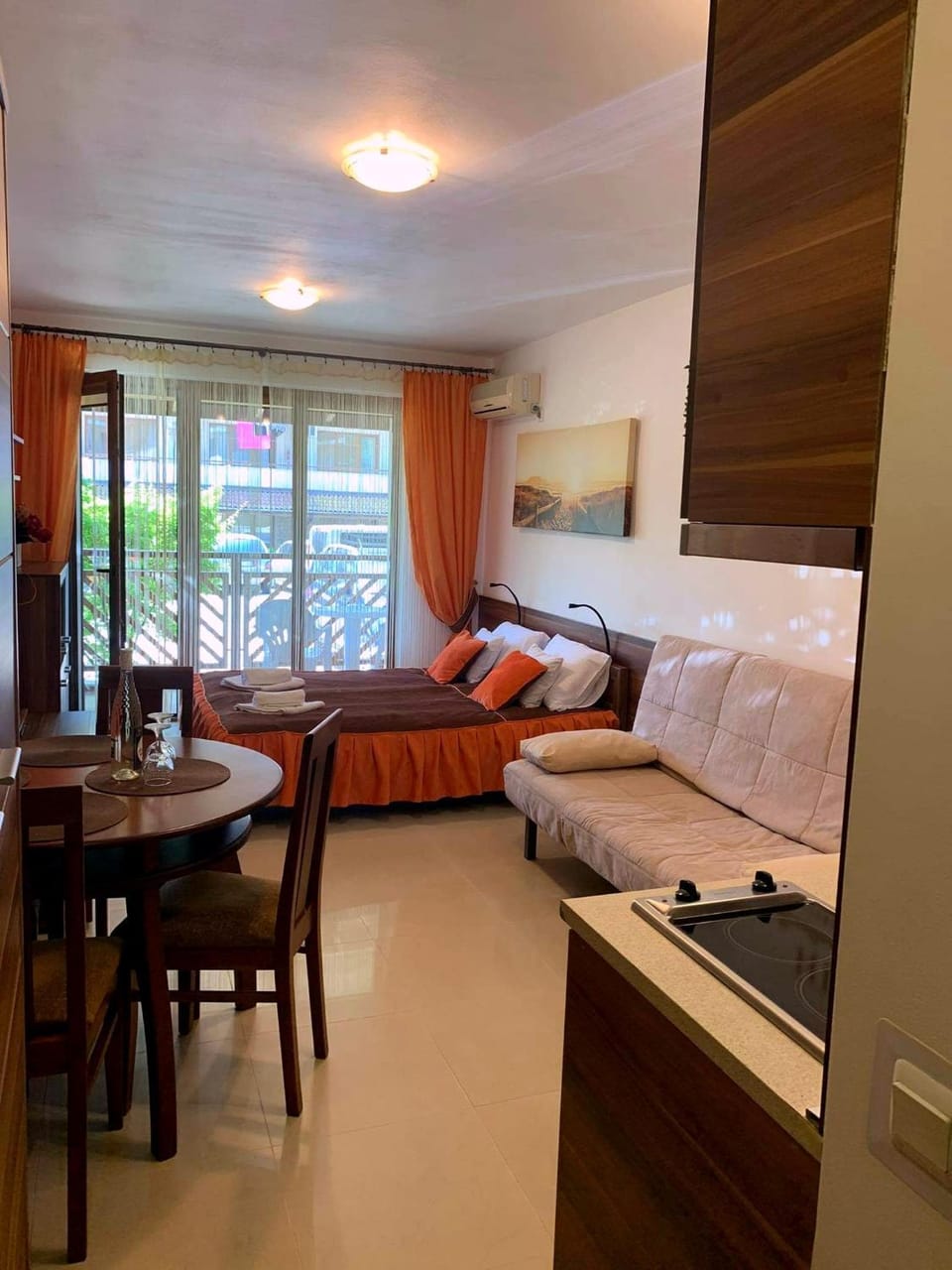 Studio de Lux Apartment in Burgas Province