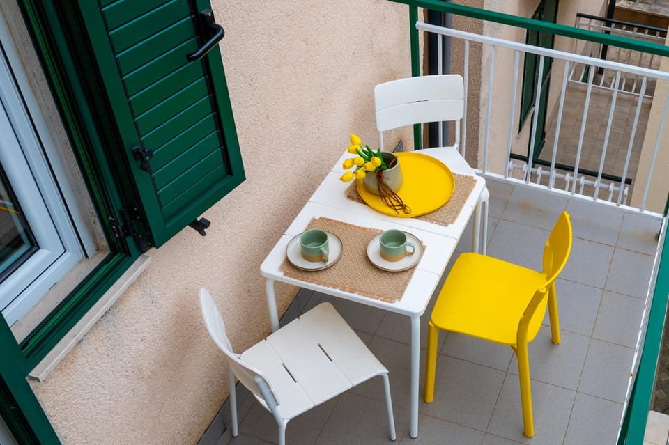 Garden, Balcony/Terrace