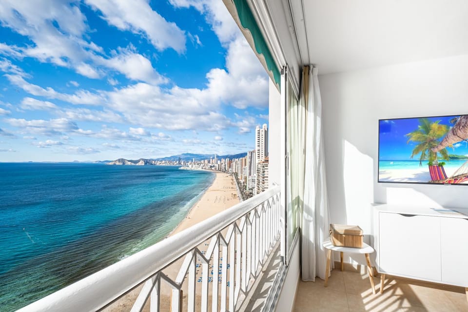 Nearby landmark, Day, Natural landscape, TV and multimedia, View (from property/room), Beach, Sea view