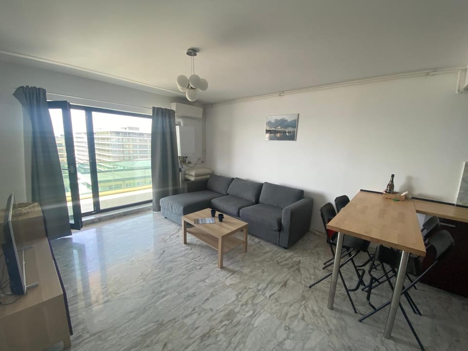 Apartament direct la plaja 4 persoane Mamaia nord Sky Sea View Apartment in Constanța County