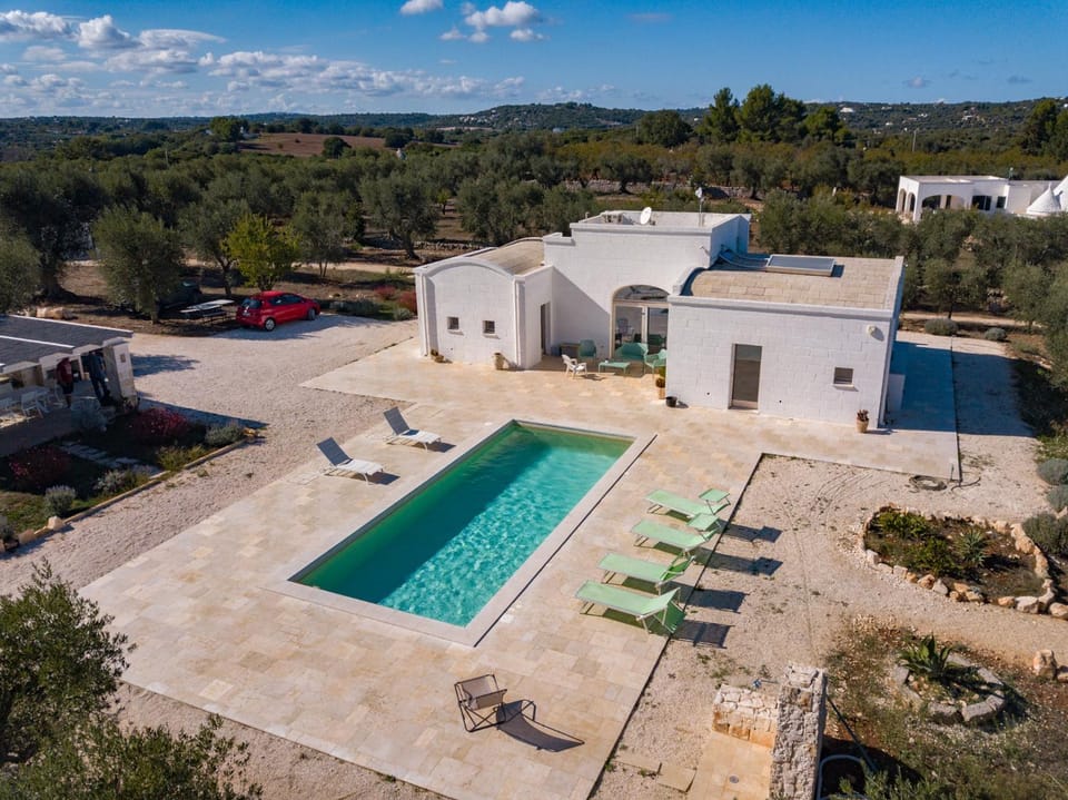 TRULLI ACQUASALA - Apulian Country Experience Villa in Province of Taranto