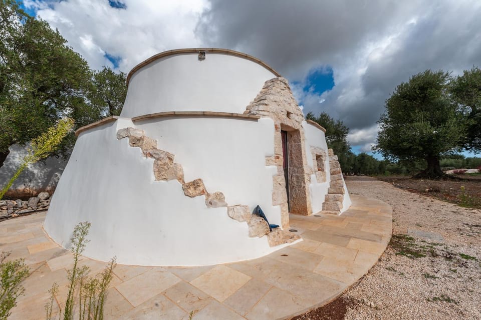 TRULLI ACQUASALA - Apulian Country Experience Villa in Province of Taranto