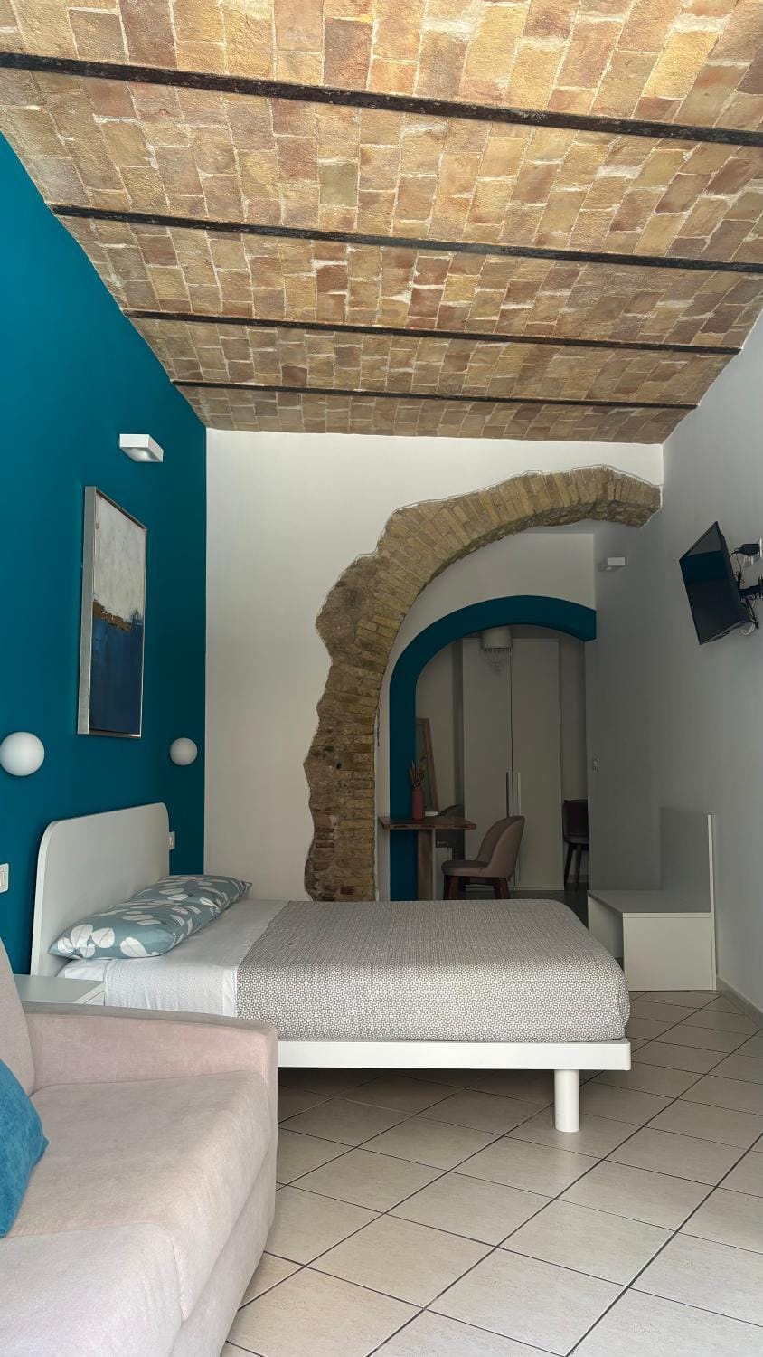 Barbarossa Sea Room Bed and Breakfast in Termoli