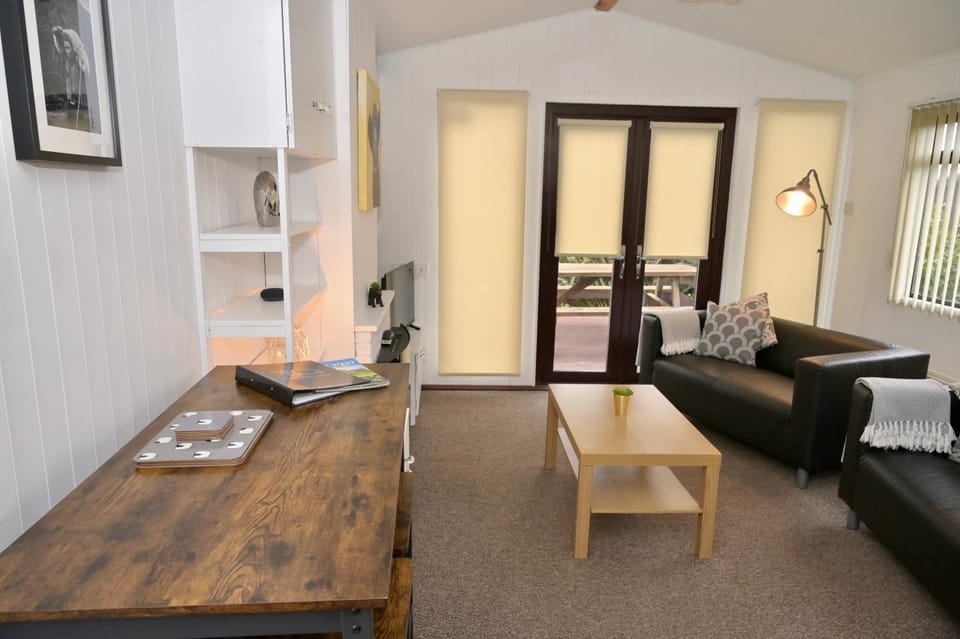 Ardbeg 4 - Farm Stay with Sea Views across to Northern Ireland Apartment in England