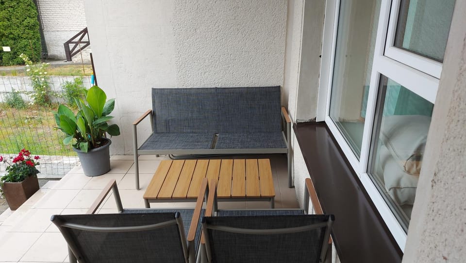 Balcony/Terrace, Balcony/Terrace