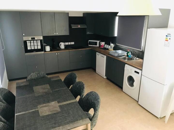El Sueno Apartment in Poli Crysochous