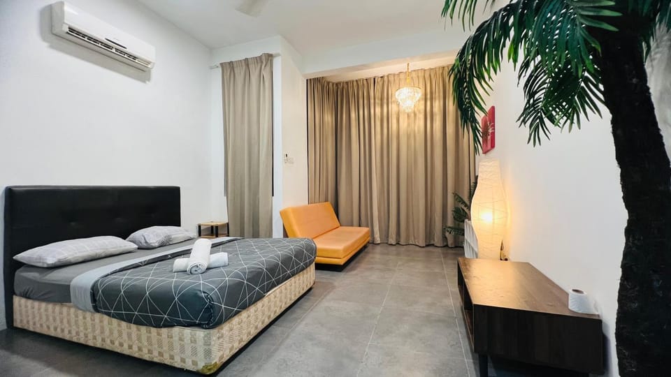 Montana Suites, Empire Damansara Apartment in Petaling Jaya
