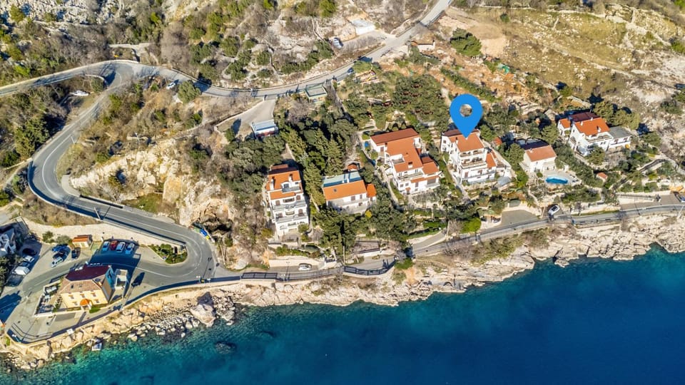 Property building, Bird's eye view