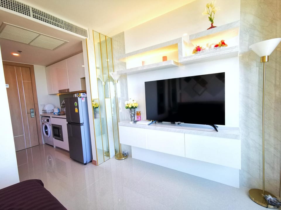 TV and multimedia, Kitchen or kitchenette, Bedroom