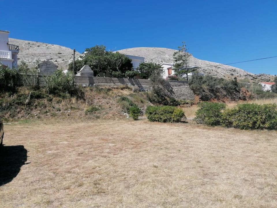 Mountain view, Inner courtyard view