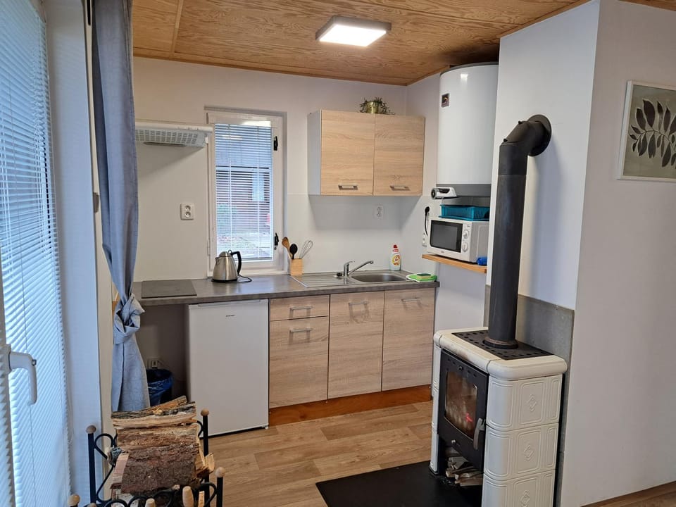 Kitchen or kitchenette, stove, toaster