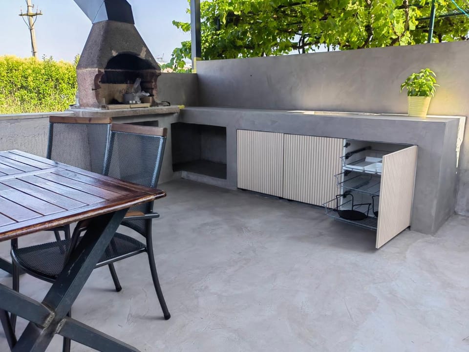 Apartment Viti with garden and barbecue Apartment in Istria County