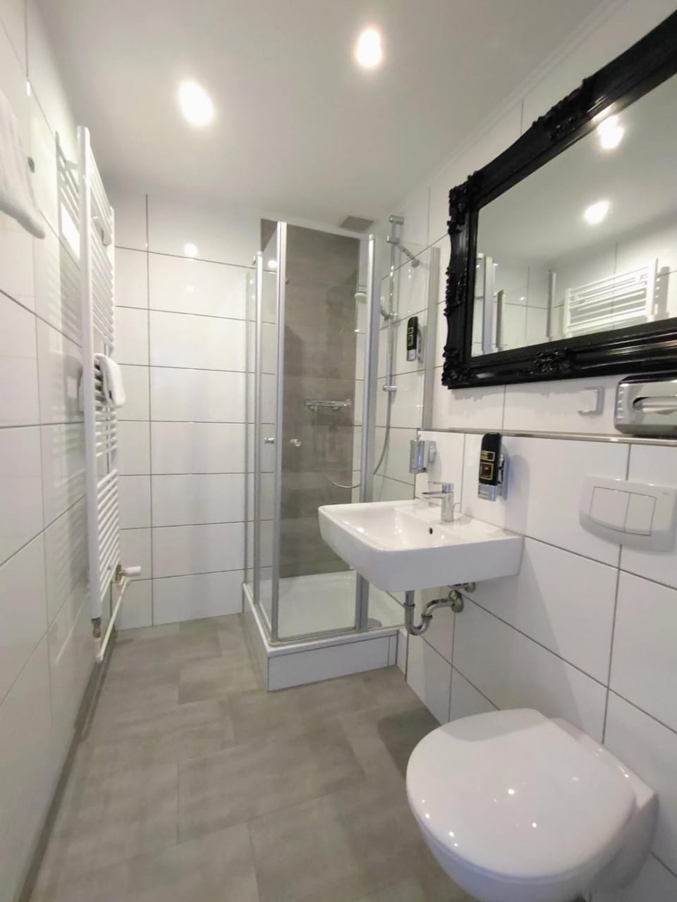 Shower, Bathroom