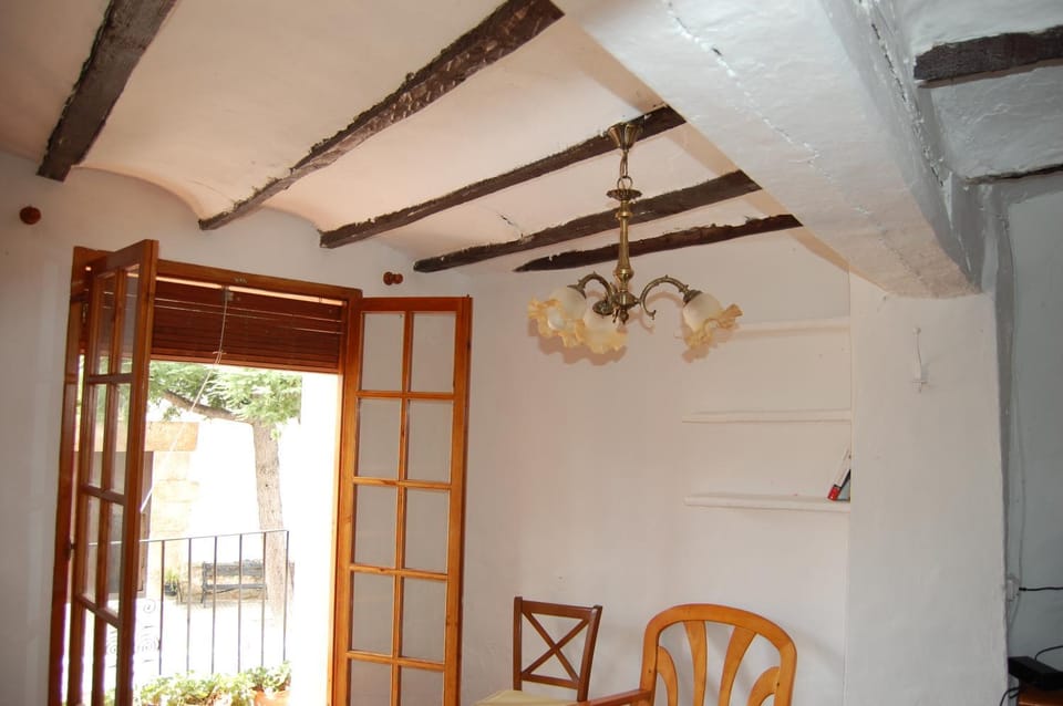 Casa de Amparo y José Manuel en Pavias Country House in Valencian Community