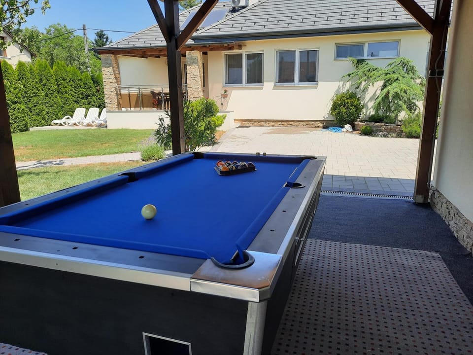 Billiard