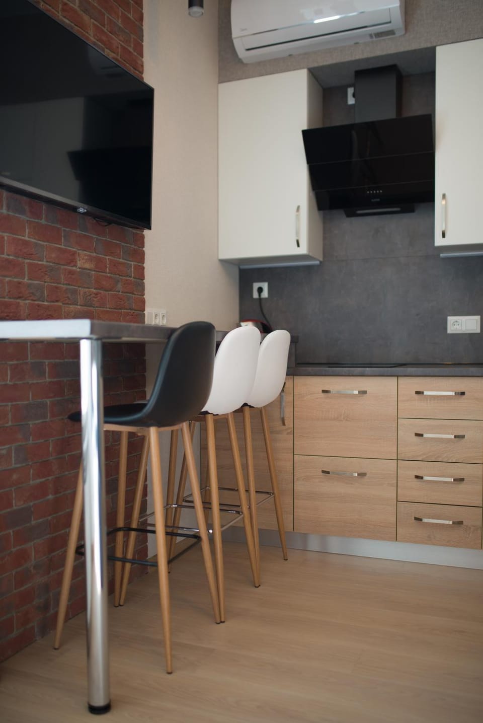 TV and multimedia, Kitchen or kitchenette, Dining area