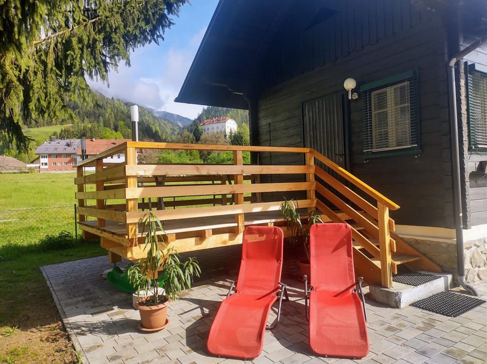 BBQ facilities, Garden, Balcony/Terrace, sunbed