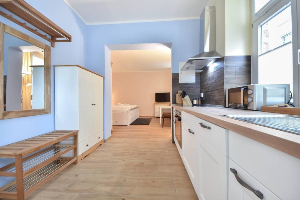 Kitchen or kitchenette, minibar, pet friendly, stove