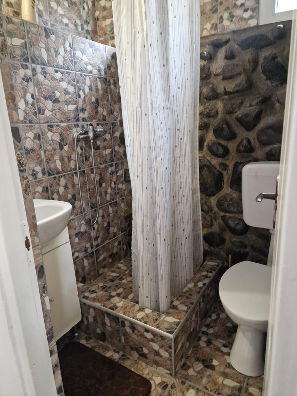 Pensiunea Beatrice Bed and Breakfast in Romania
