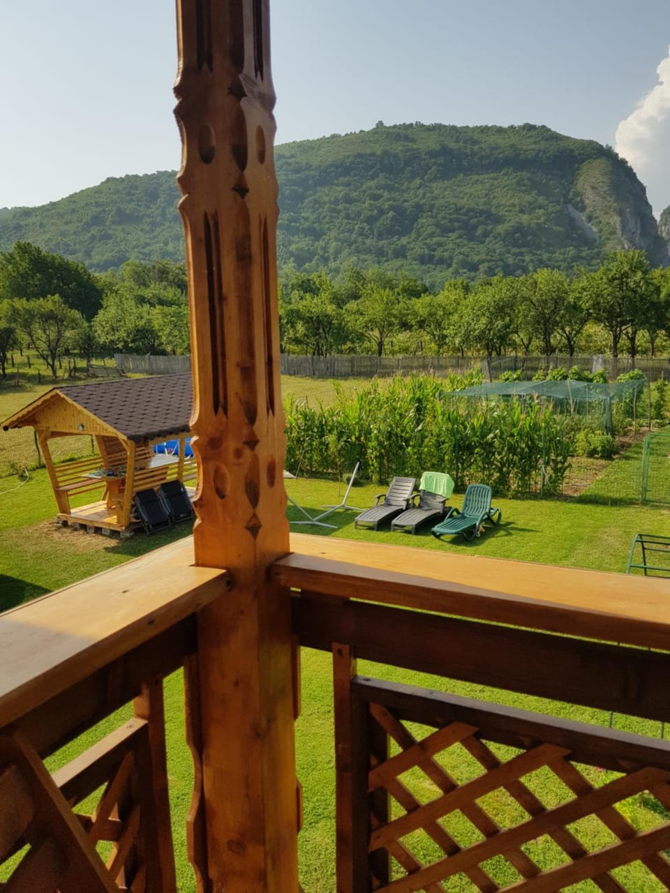 Balcony/Terrace, Garden view, Mountain view
