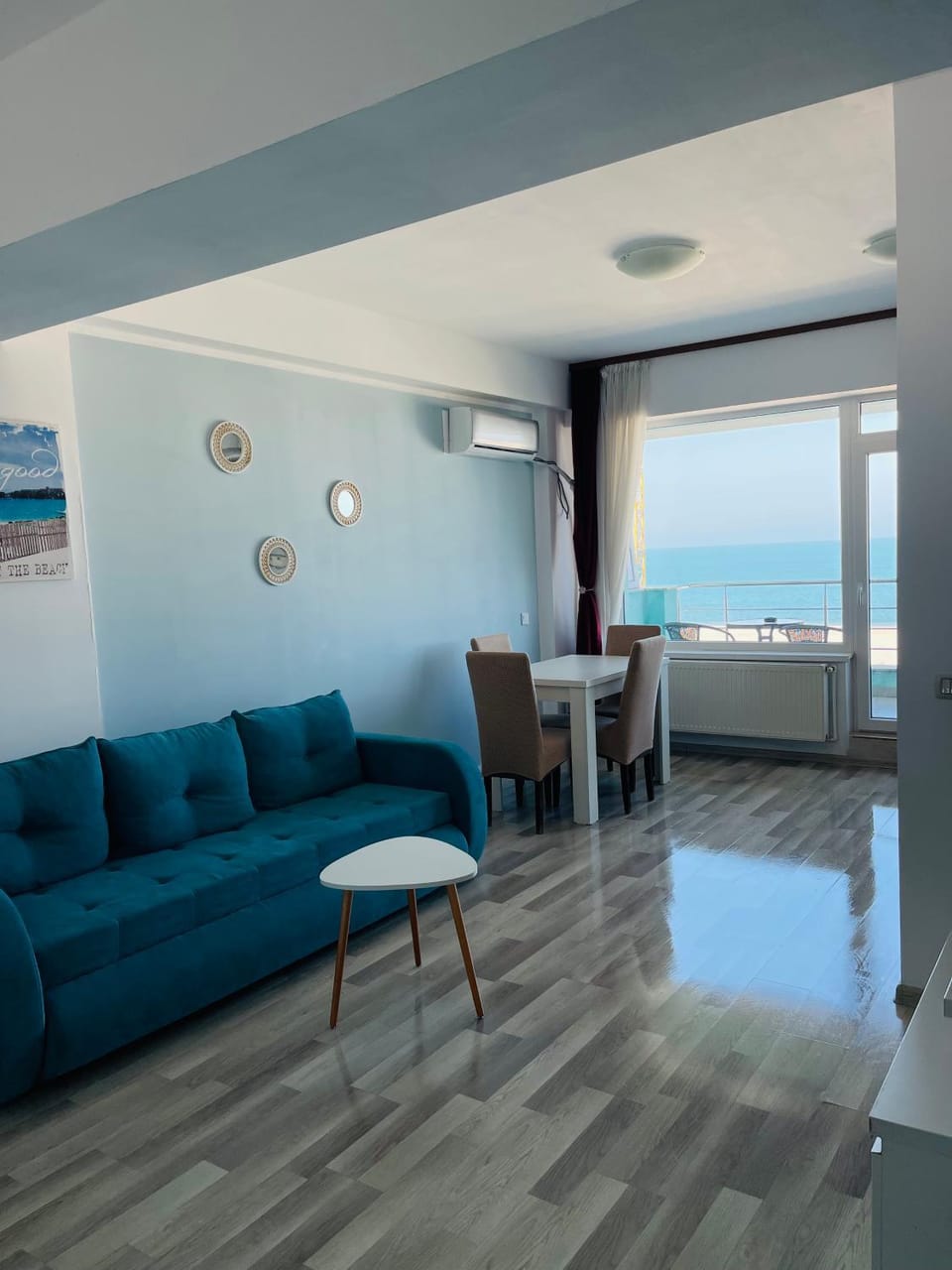 Summerland Mamaia Apartment in Constanta